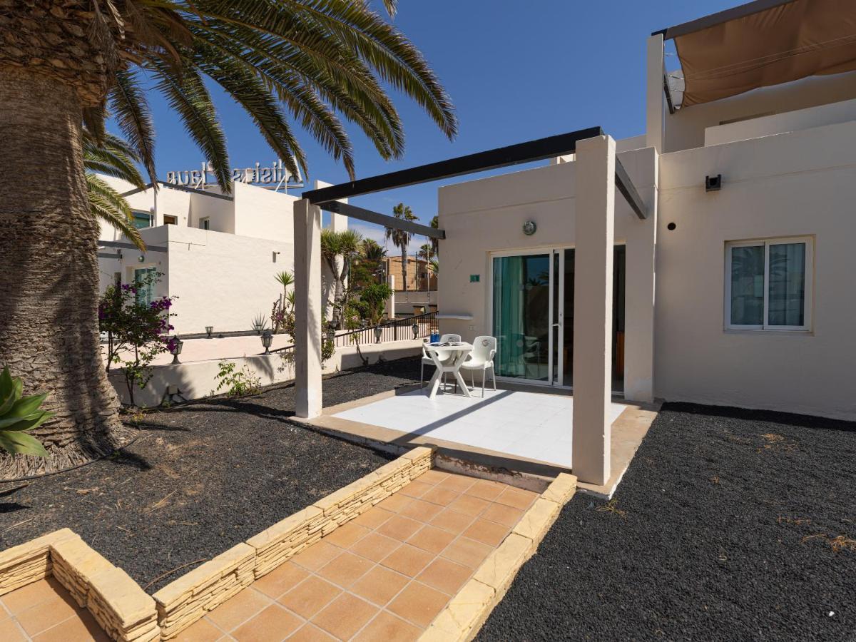Homeforguest Apartamento Con Terraza Y Piscina En Corralejo Eksteriør bilde