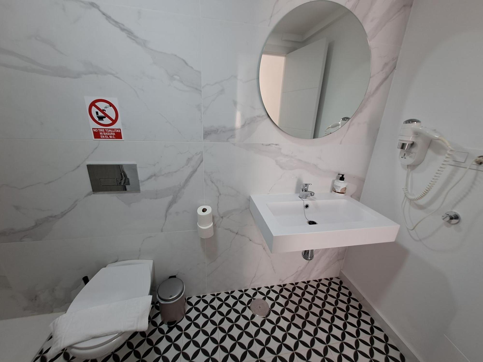 Homeforguest Apartamento Con Terraza Y Piscina En Corralejo Eksteriør bilde